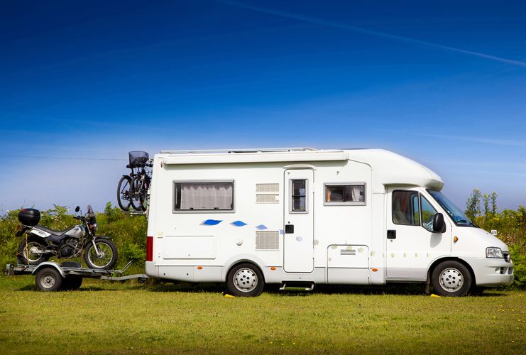 On vacation with motorhomes and motorcycles